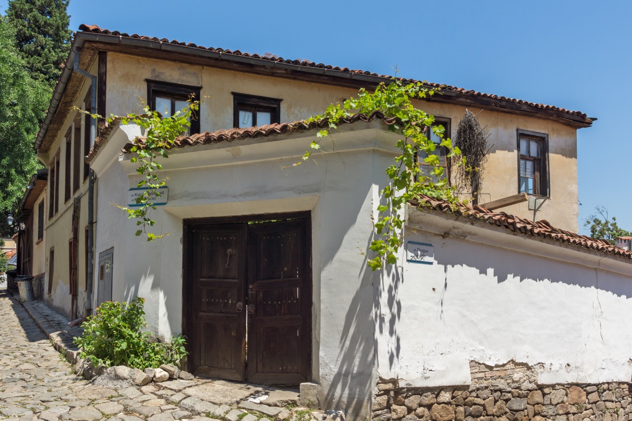 Transformatie van oude Spaanse huizen met moderne renovatie